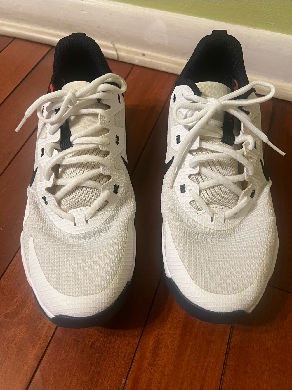 Nike Men's White Running Sneakers with Black Highlights